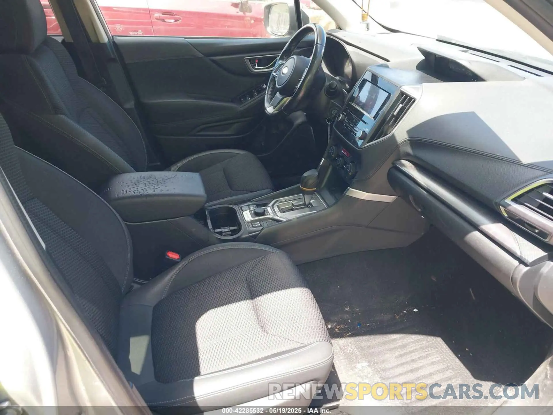 5 Photograph of a damaged car JF2SKAEC3KH407571 SUBARU FORESTER 2019