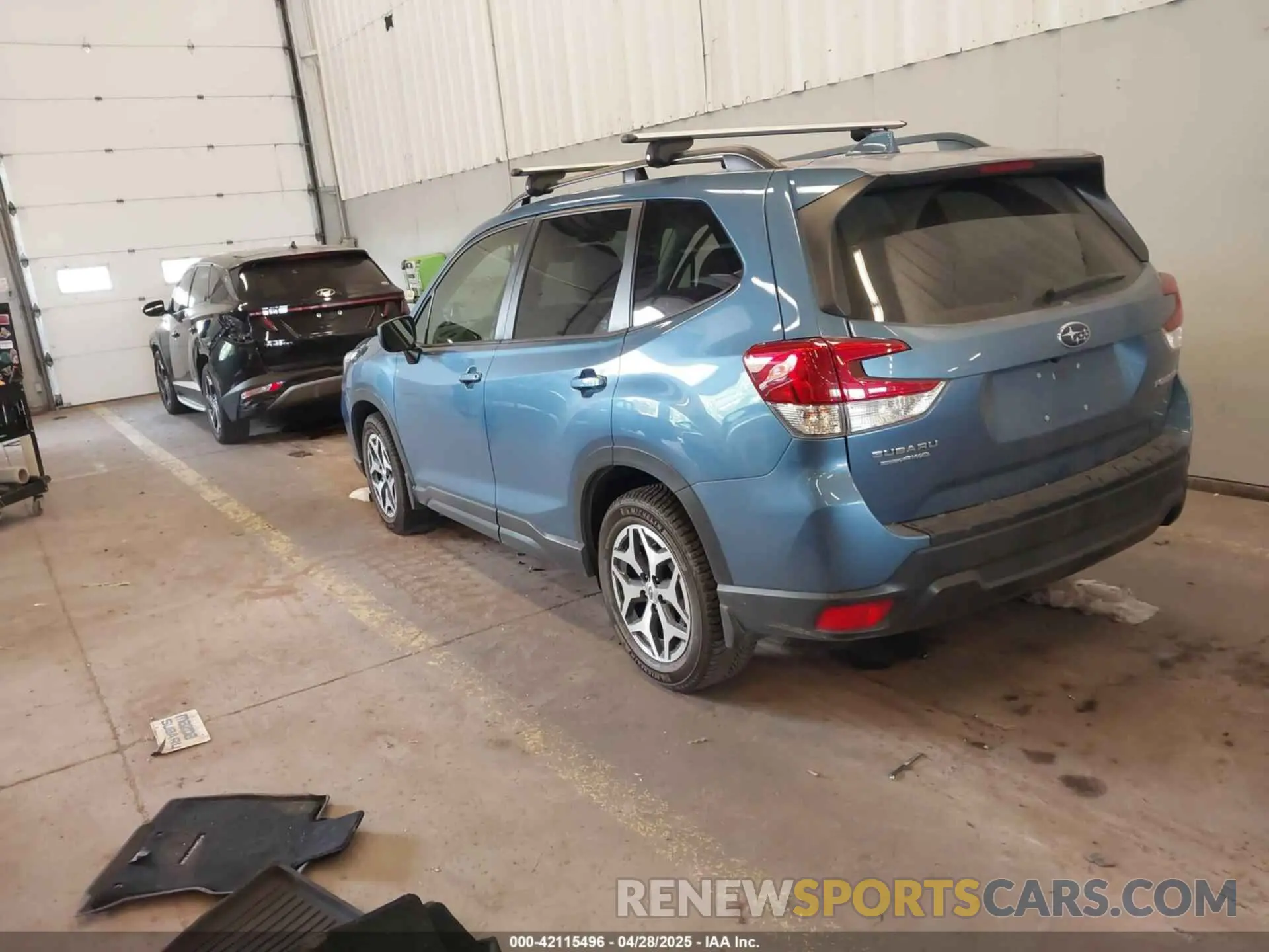 3 Фотография поврежденного автомобиля JF2SKAEC3KH590972 SUBARU FORESTER 2019