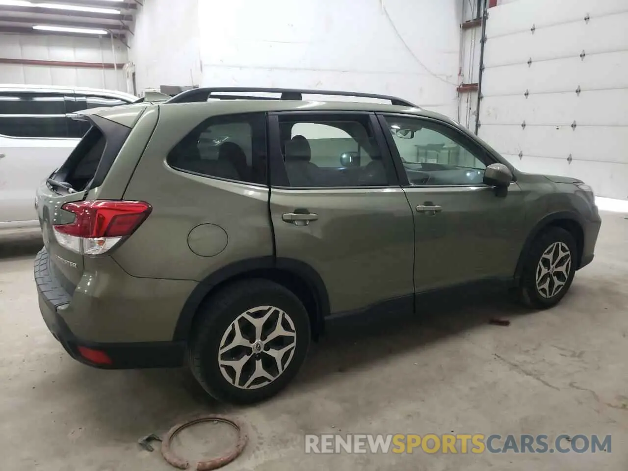 3 Фотография поврежденного автомобиля JF2SKAEC4KH572772 SUBARU FORESTER 2019