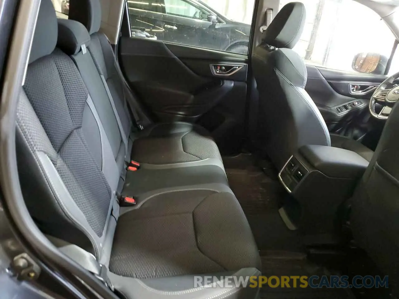 11 Photograph of a damaged car JF2SKAEC5KH411363 SUBARU FORESTER 2019
