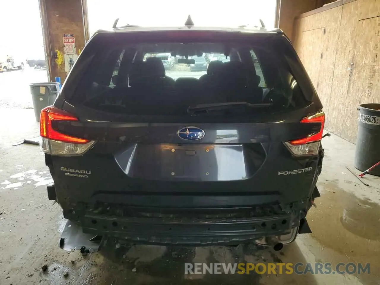 6 Photograph of a damaged car JF2SKAEC5KH411363 SUBARU FORESTER 2019