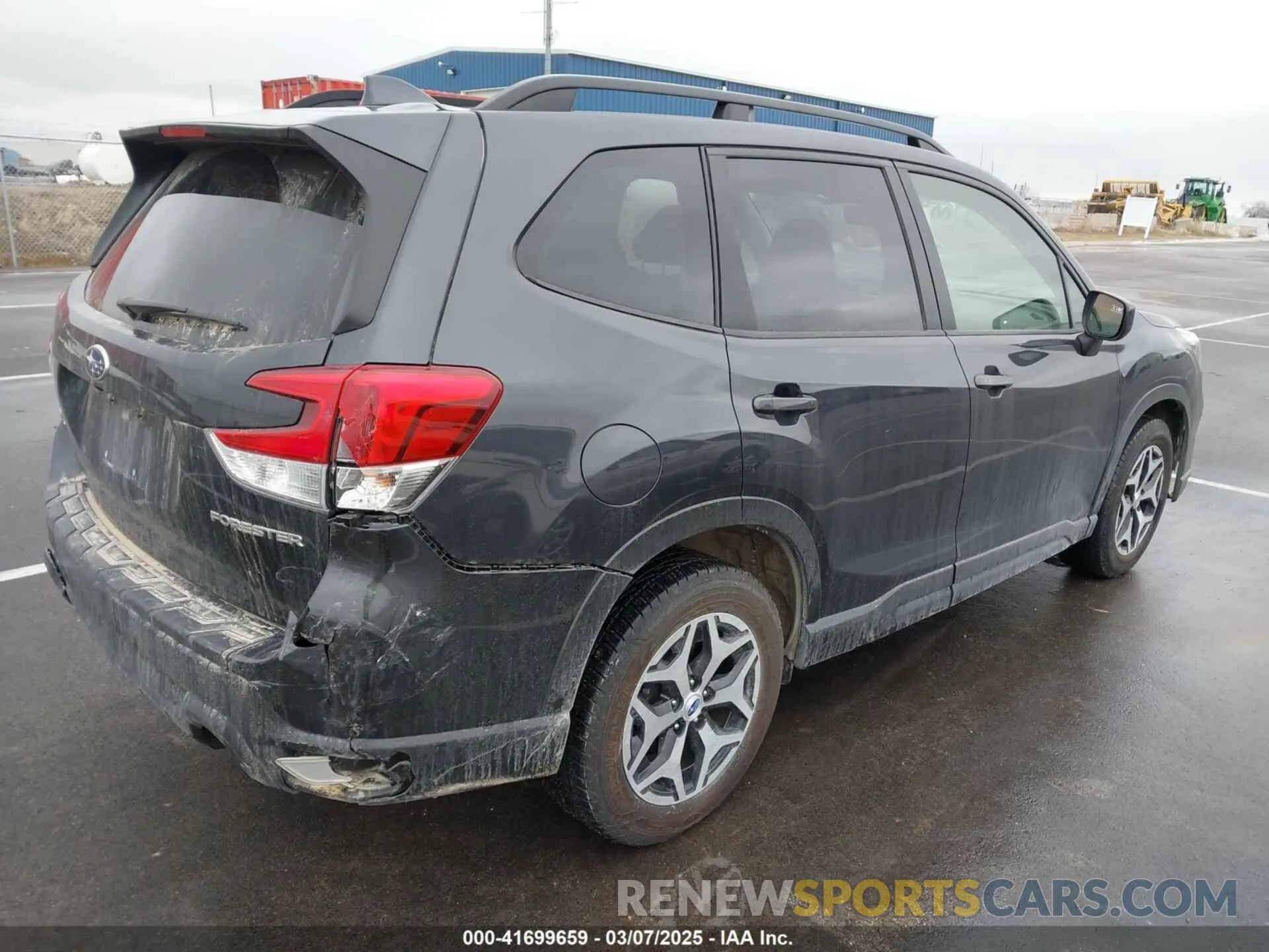 4 Photograph of a damaged car JF2SKAEC5KH583862 SUBARU FORESTER 2019