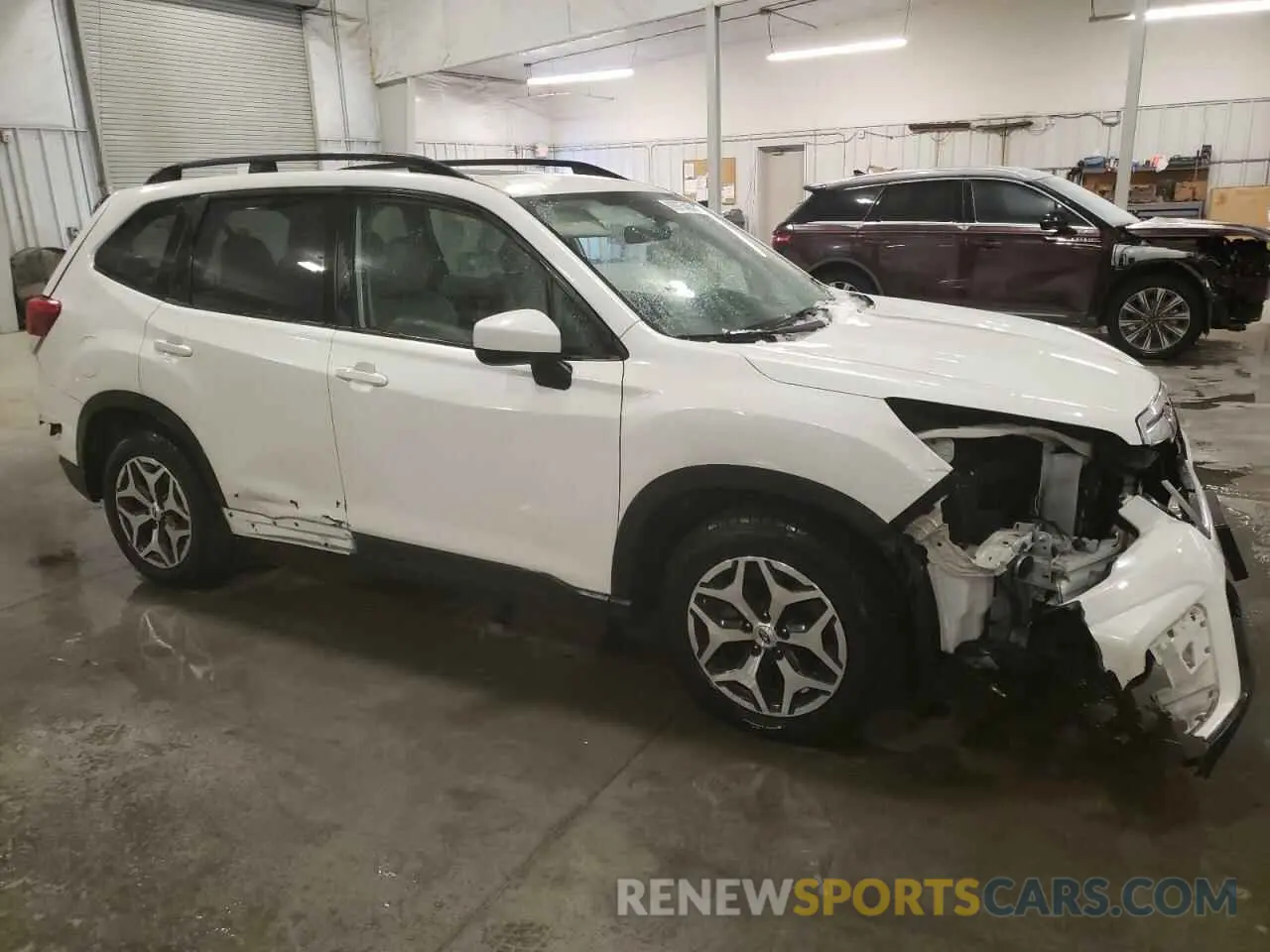 4 Photograph of a damaged car JF2SKAEC9KH576137 SUBARU FORESTER 2019