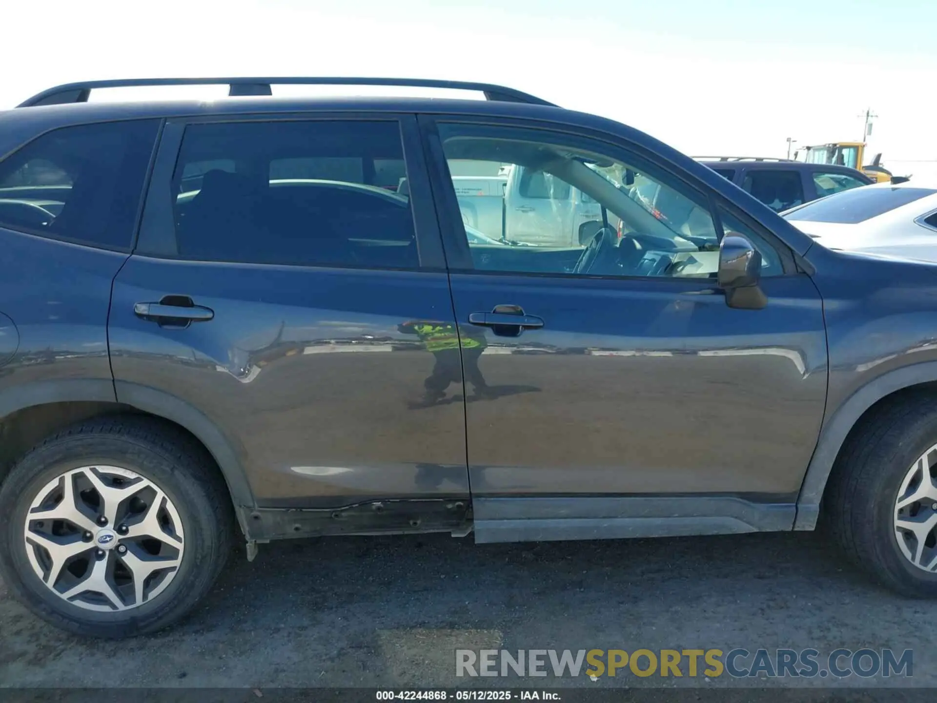 13 Photograph of a damaged car JF2SKAGC4KH420956 SUBARU FORESTER 2019