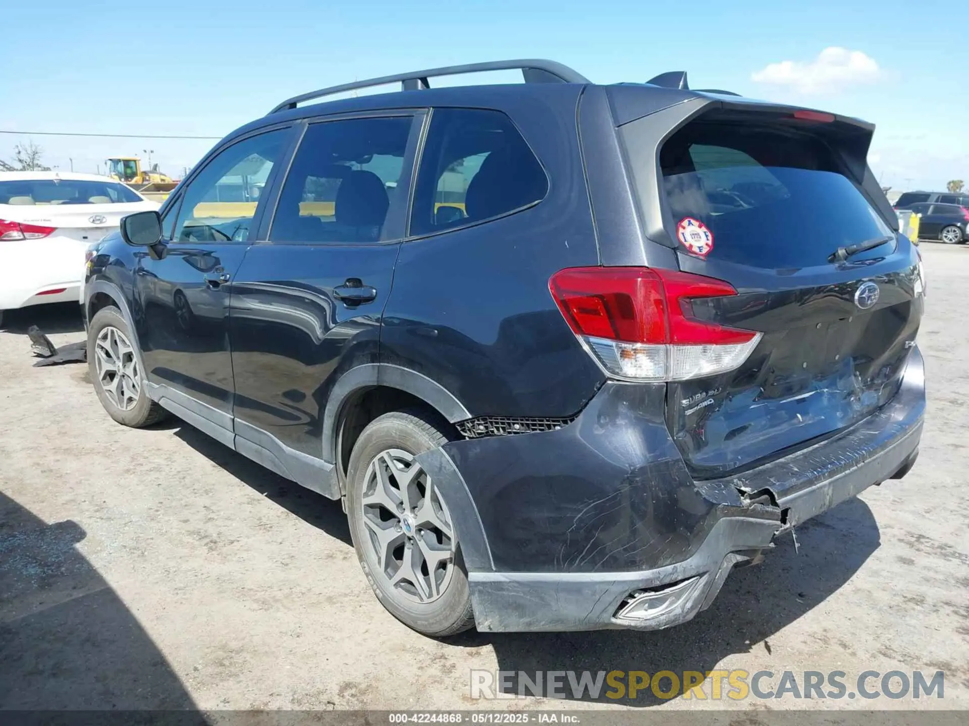 3 Photograph of a damaged car JF2SKAGC4KH420956 SUBARU FORESTER 2019