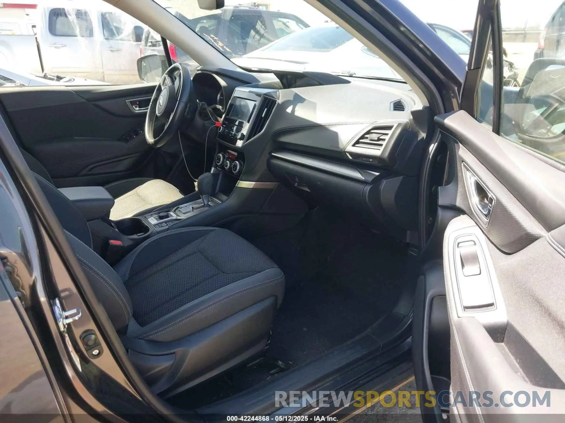 5 Photograph of a damaged car JF2SKAGC4KH420956 SUBARU FORESTER 2019