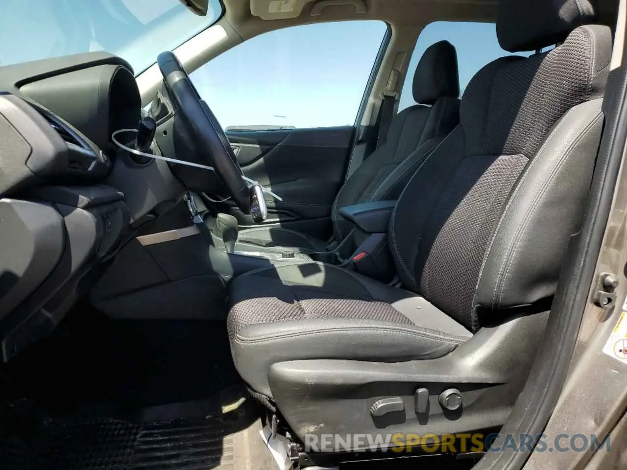 7 Photograph of a damaged car JF2SKAGC6KH501697 SUBARU FORESTER 2019