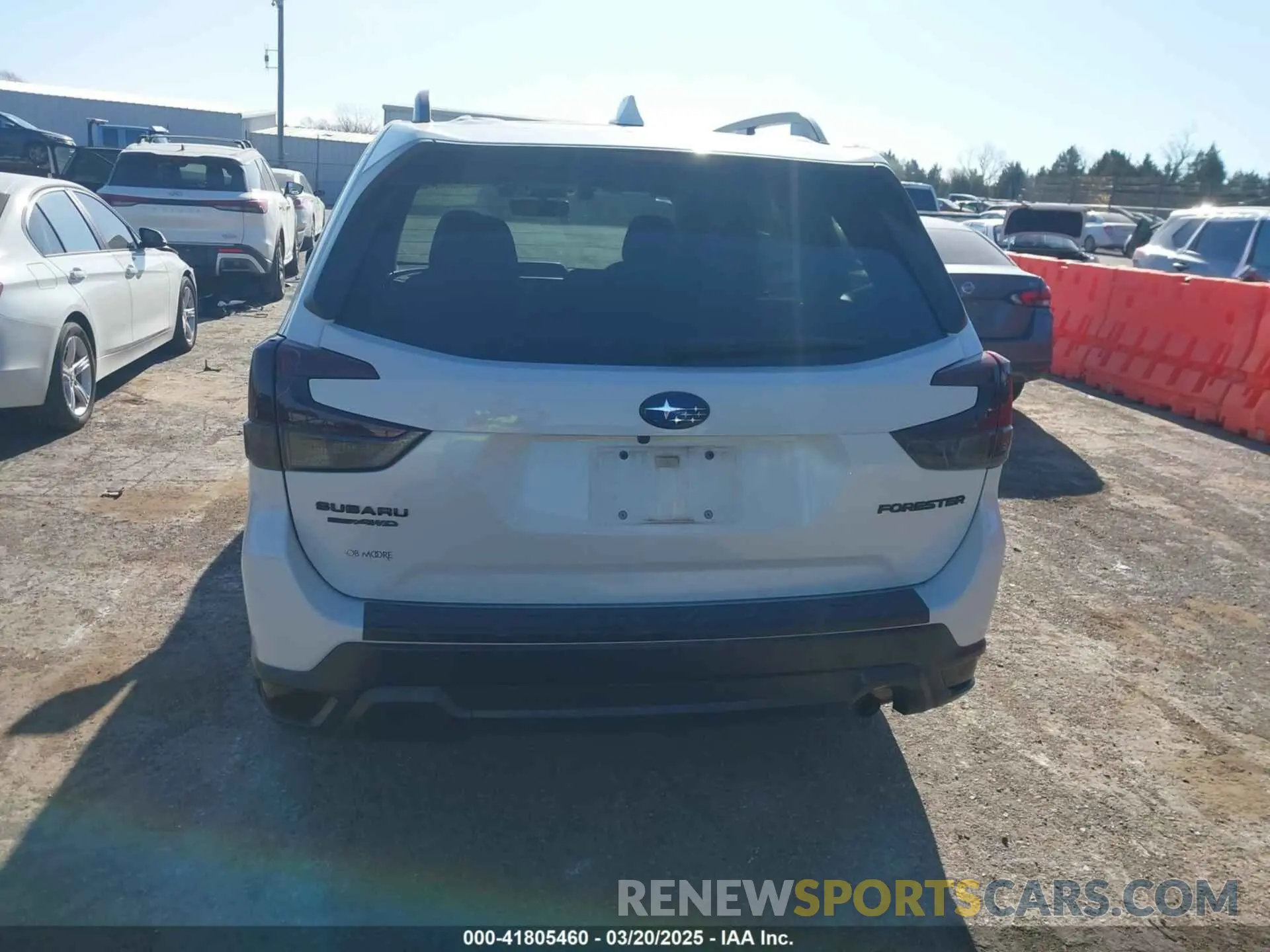 16 Photograph of a damaged car JF2SKAGC8KH584520 SUBARU FORESTER 2019