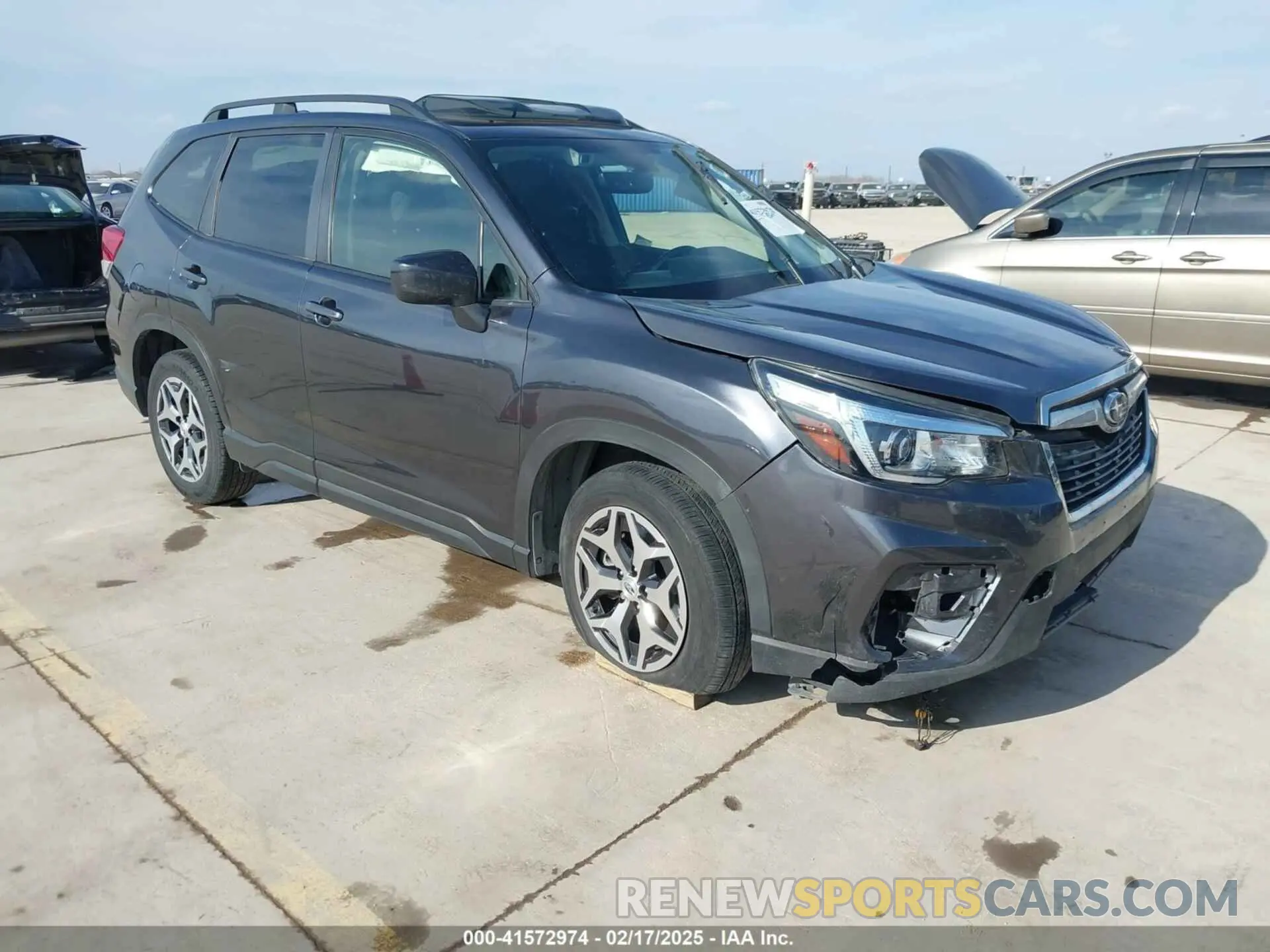 1 Photograph of a damaged car JF2SKAGCXKH486072 SUBARU FORESTER 2019