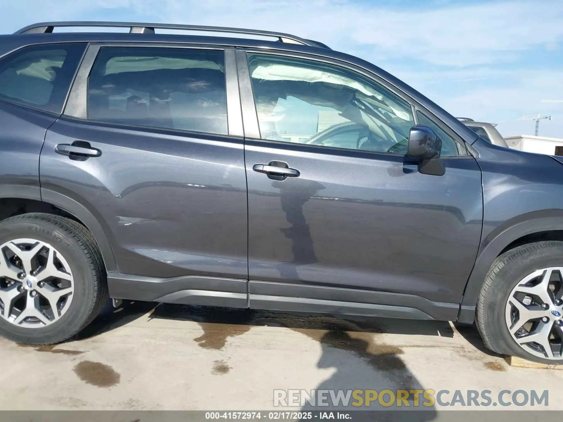 14 Photograph of a damaged car JF2SKAGCXKH486072 SUBARU FORESTER 2019