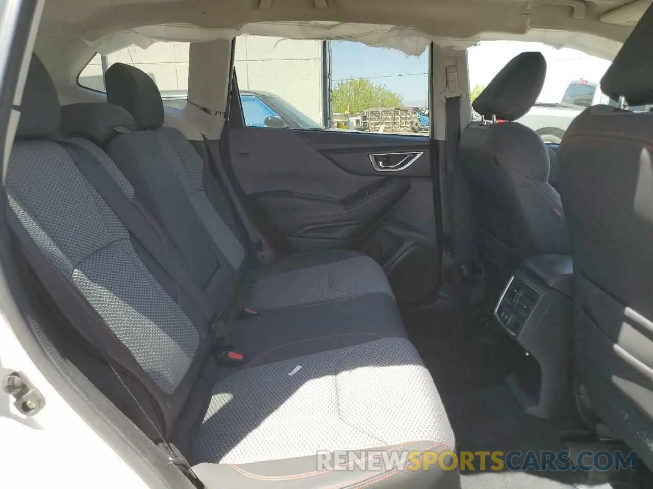 11 Photograph of a damaged car JF2SKAJC1KH539072 SUBARU FORESTER 2019