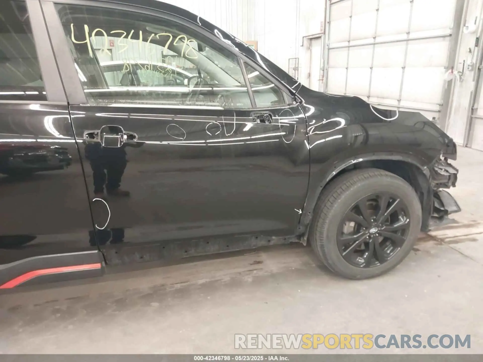 18 Фотография поврежденного автомобиля JF2SKAJC5KH486201 SUBARU FORESTER 2019