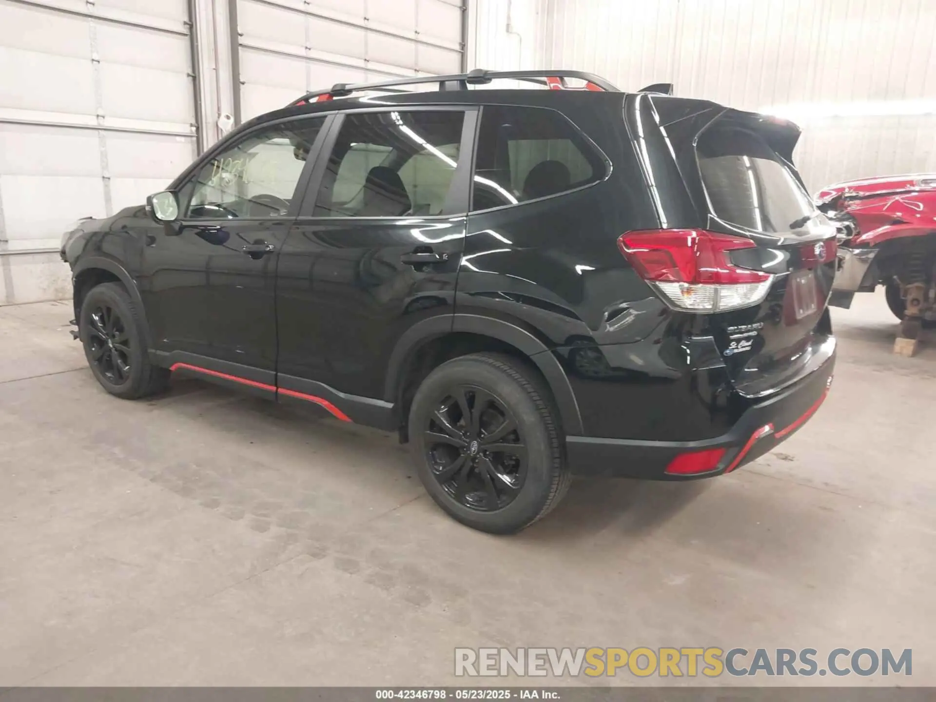 3 Фотография поврежденного автомобиля JF2SKAJC5KH486201 SUBARU FORESTER 2019
