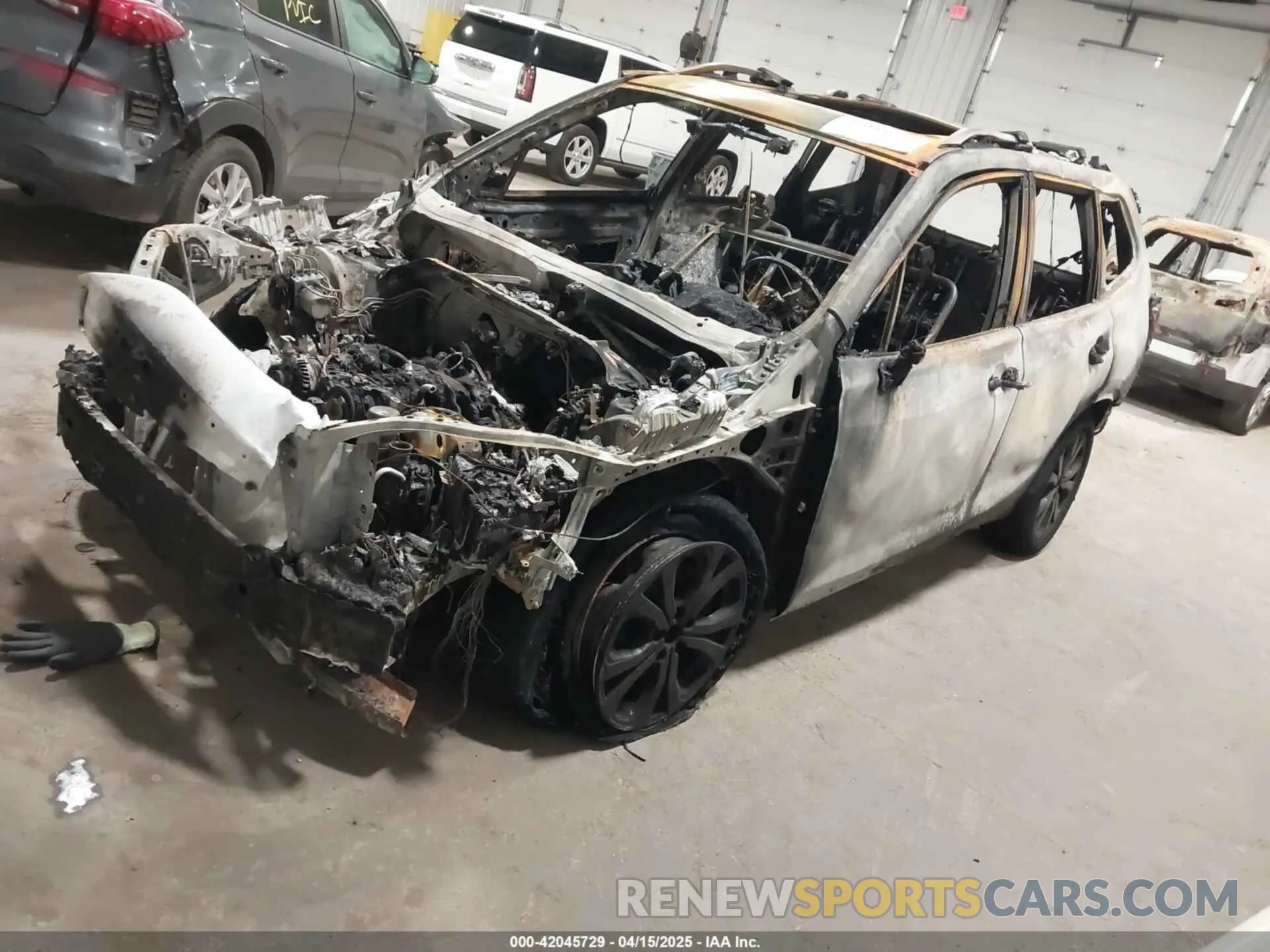 2 Фотография поврежденного автомобиля JF2SKAJC9KH550160 SUBARU FORESTER 2019