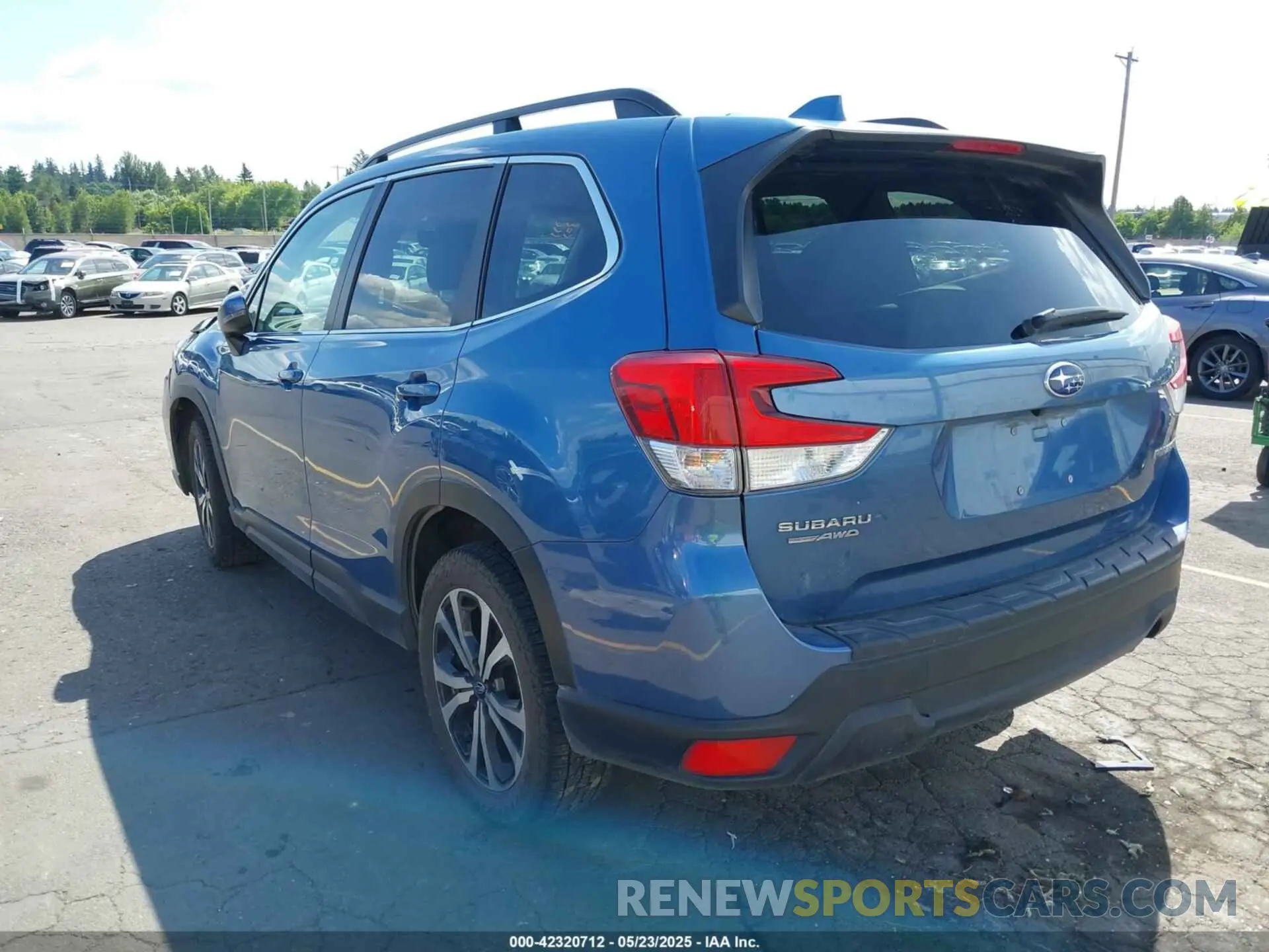 3 Фотография поврежденного автомобиля JF2SKASC5KH560361 SUBARU FORESTER 2019
