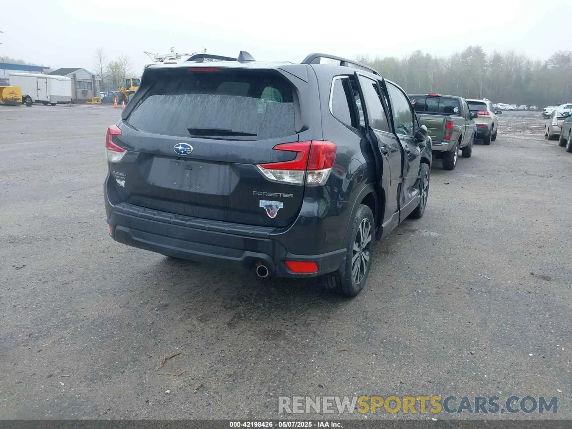 4 Фотография поврежденного автомобиля JF2SKASC9KH460652 SUBARU FORESTER 2019