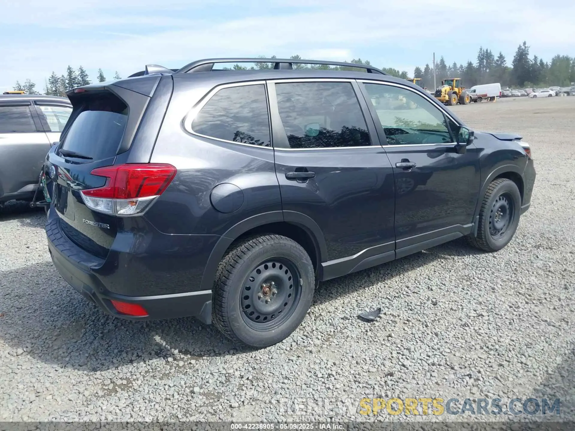4 Photograph of a damaged car JF2SKAUC3KH526058 SUBARU FORESTER 2019