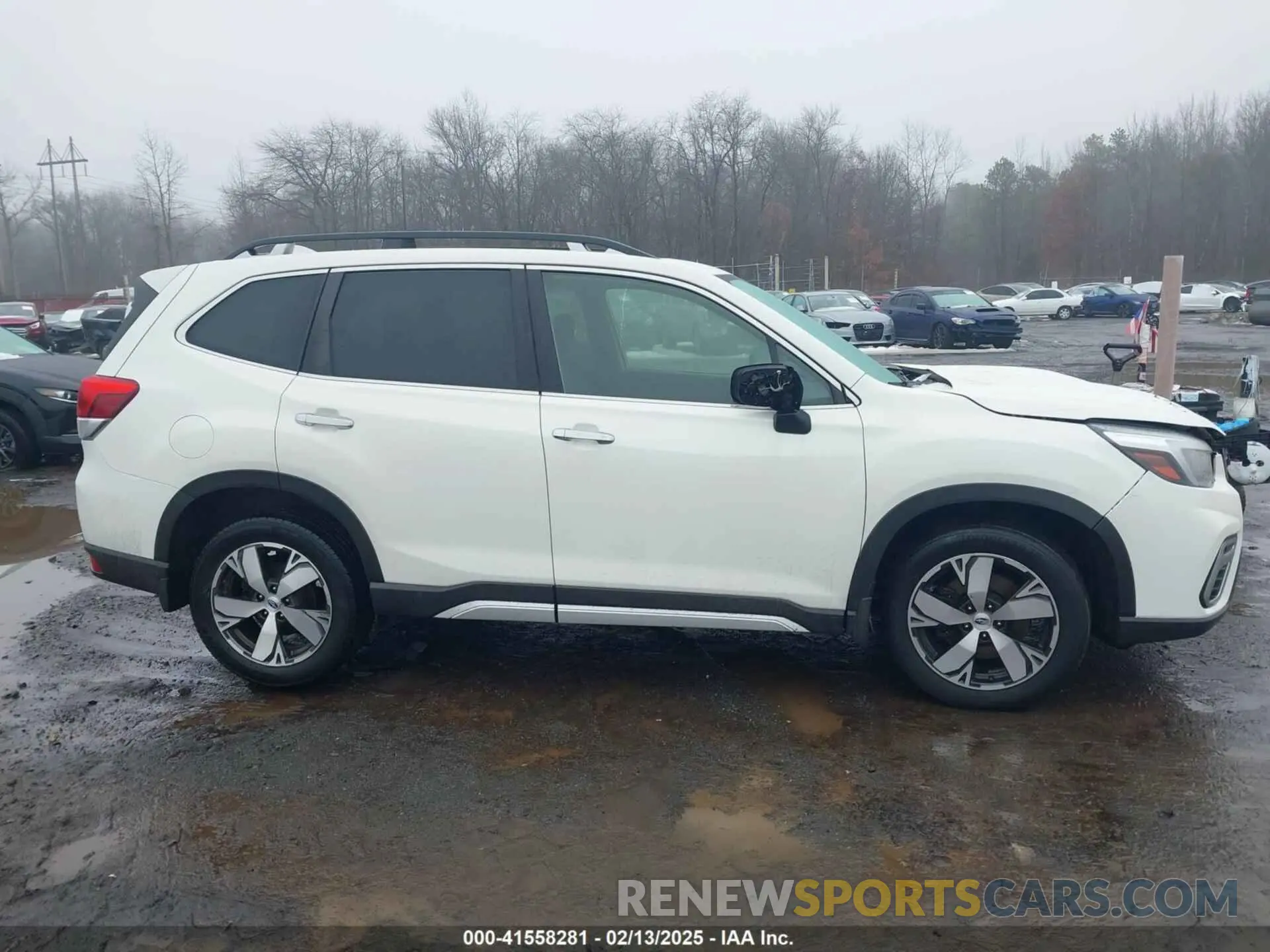 13 Фотография поврежденного автомобиля JF2SKAWC3KH555900 SUBARU FORESTER 2019