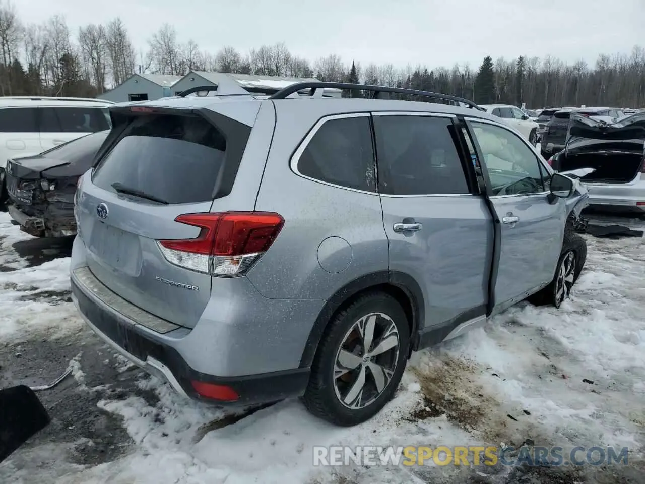 3 Photograph of a damaged car JF2SKEWC9KH482538 SUBARU FORESTER 2019