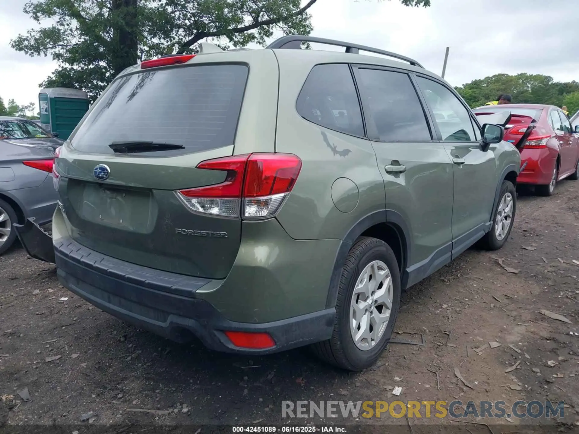 4 Photograph of a damaged car JF2SKADC3LH514123 SUBARU FORESTER 2020