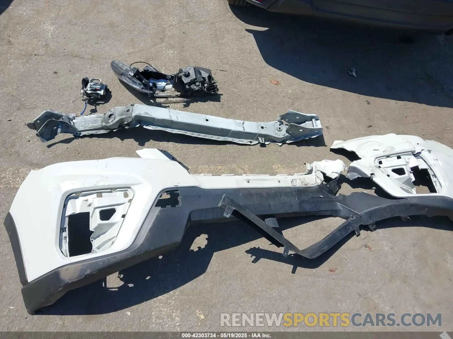 11 Фотография поврежденного автомобиля JF2SKADC5LH466916 SUBARU FORESTER 2020