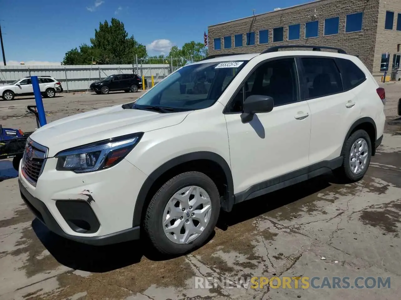 1 Photograph of a damaged car JF2SKADC5LH532624 SUBARU FORESTER 2020
