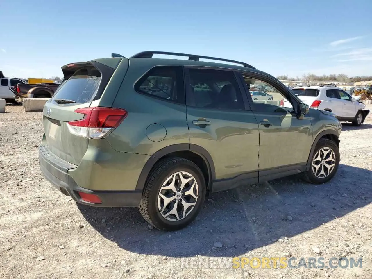3 Фотография поврежденного автомобиля JF2SKAGC0LH467953 SUBARU FORESTER 2020