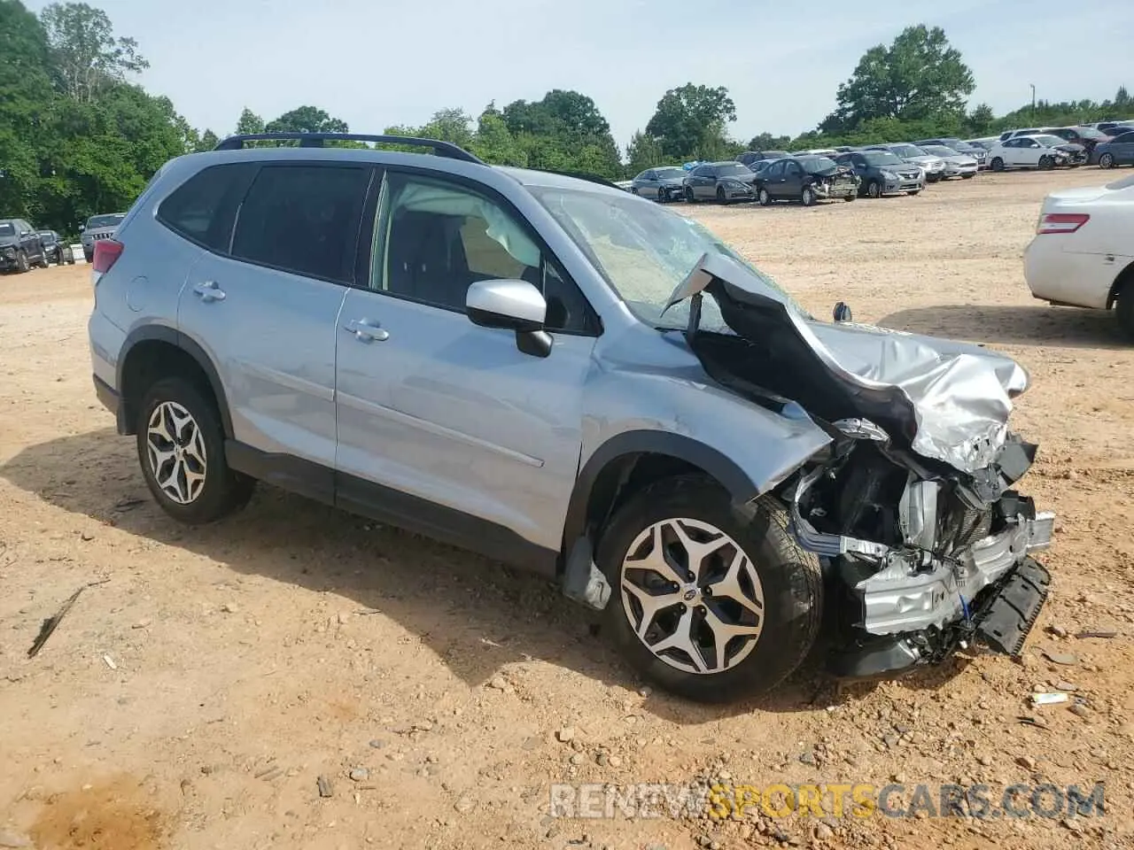 4 Photograph of a damaged car JF2SKAGC1LH432869 SUBARU FORESTER 2020