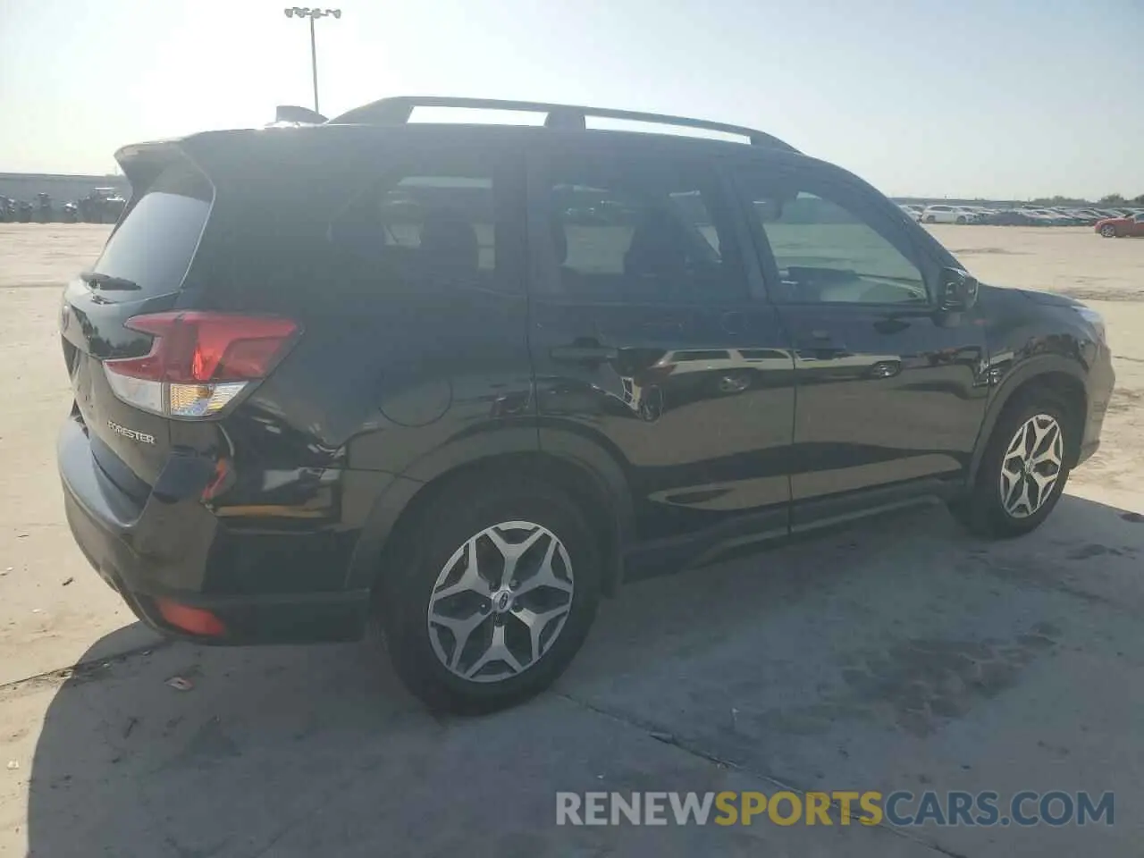 3 Фотография поврежденного автомобиля JF2SKAGC2LH477660 SUBARU FORESTER 2020