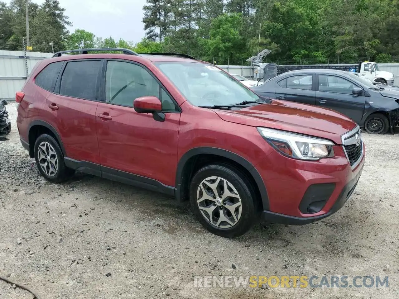 4 Photograph of a damaged car JF2SKAGC3LH421887 SUBARU FORESTER 2020