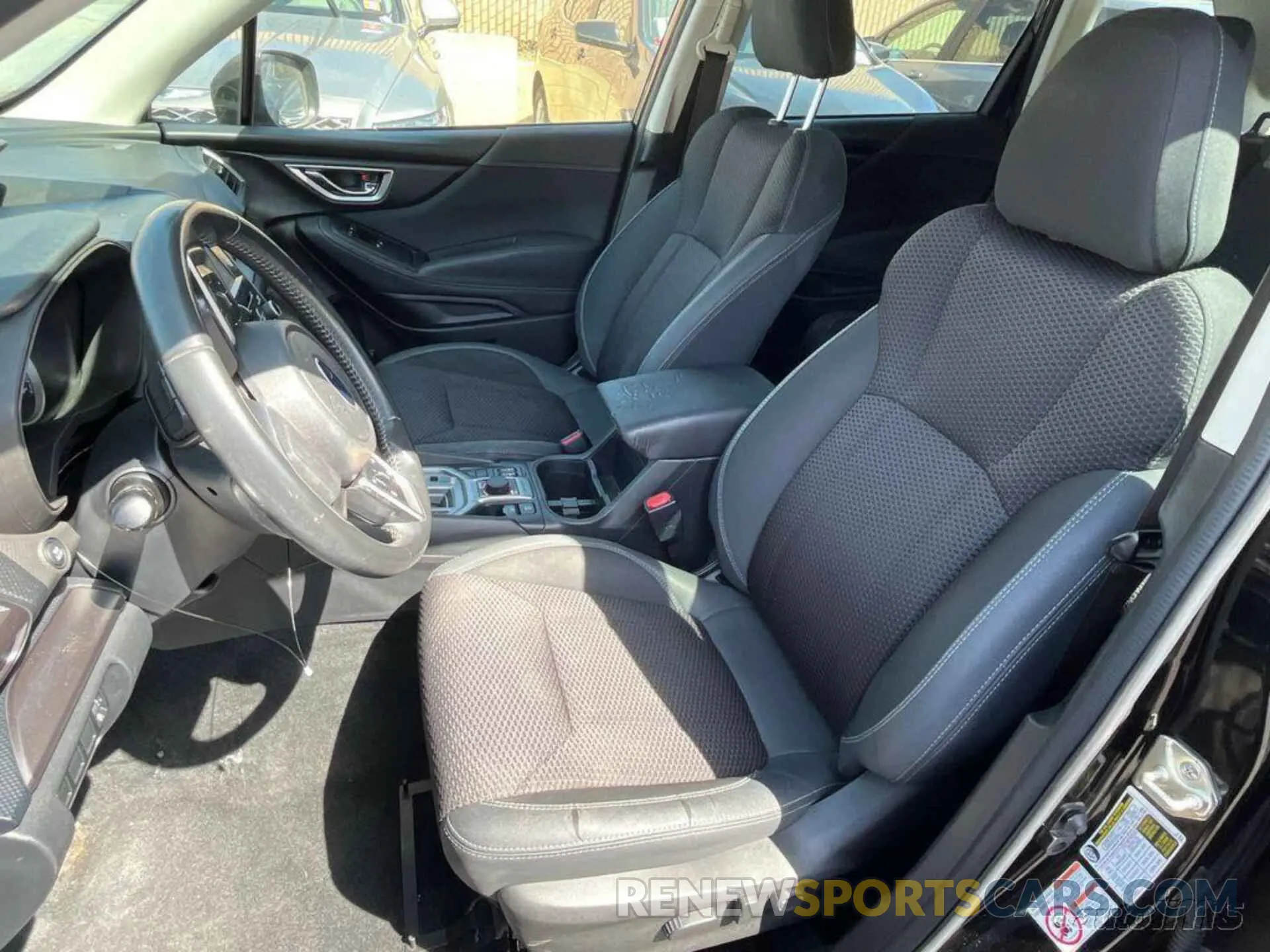 11 Фотография поврежденного автомобиля JF2SKAGC3LH499540 SUBARU FORESTER 2020