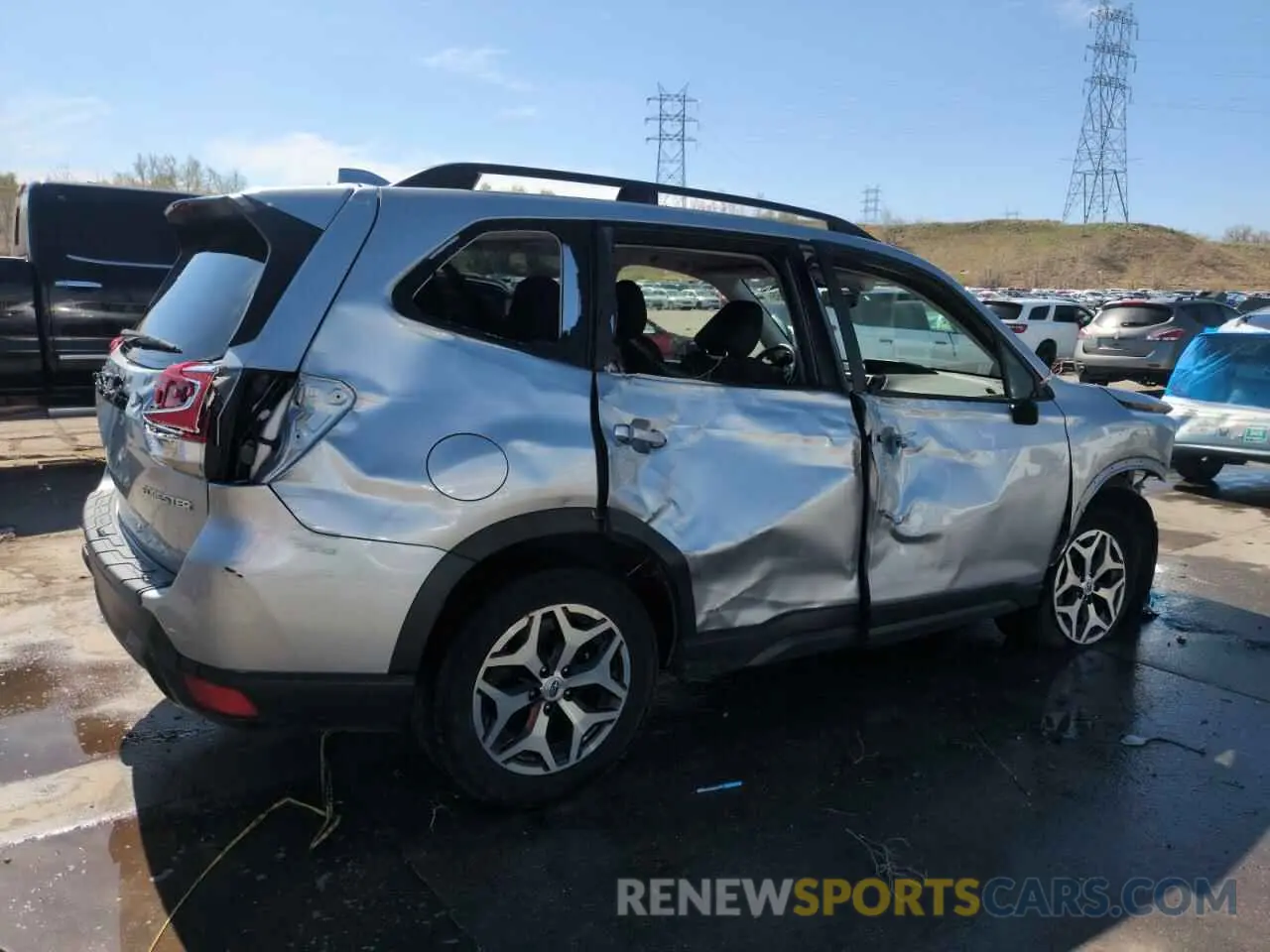 3 Photograph of a damaged car JF2SKAJC1LH513671 SUBARU FORESTER 2020
