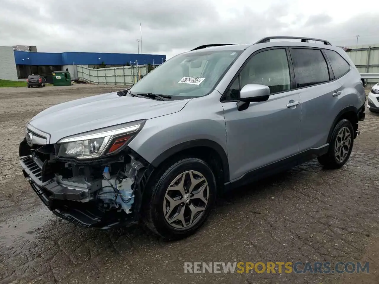 1 Photograph of a damaged car JF2SKAJC2LH445770 SUBARU FORESTER 2020