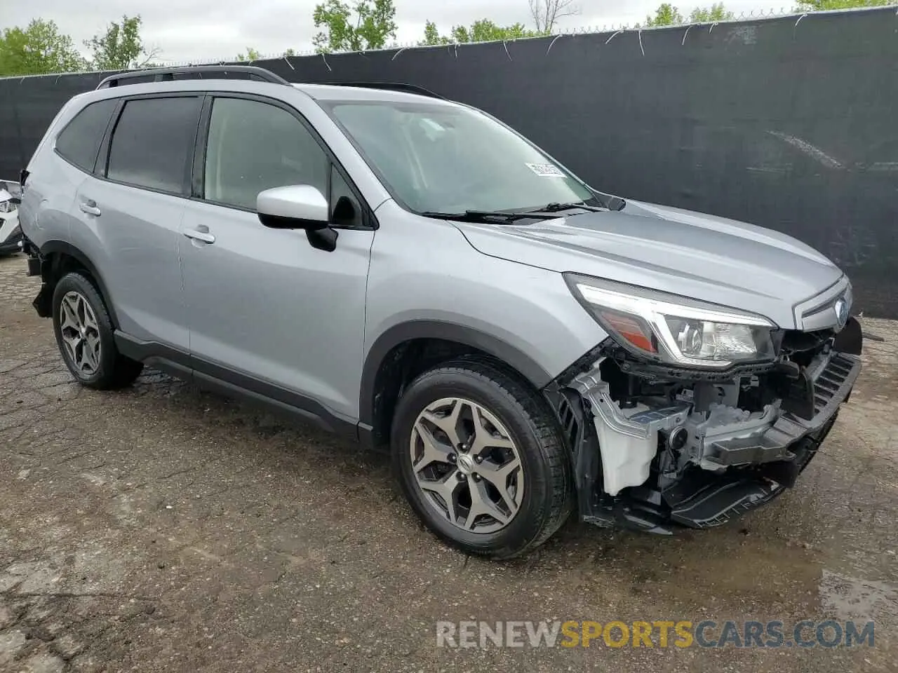 4 Photograph of a damaged car JF2SKAJC2LH445770 SUBARU FORESTER 2020