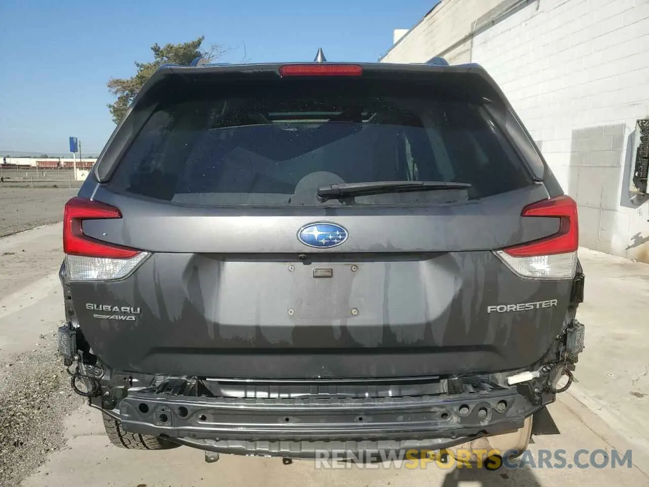 6 Photograph of a damaged car JF2SKAJC2LH518295 SUBARU FORESTER 2020