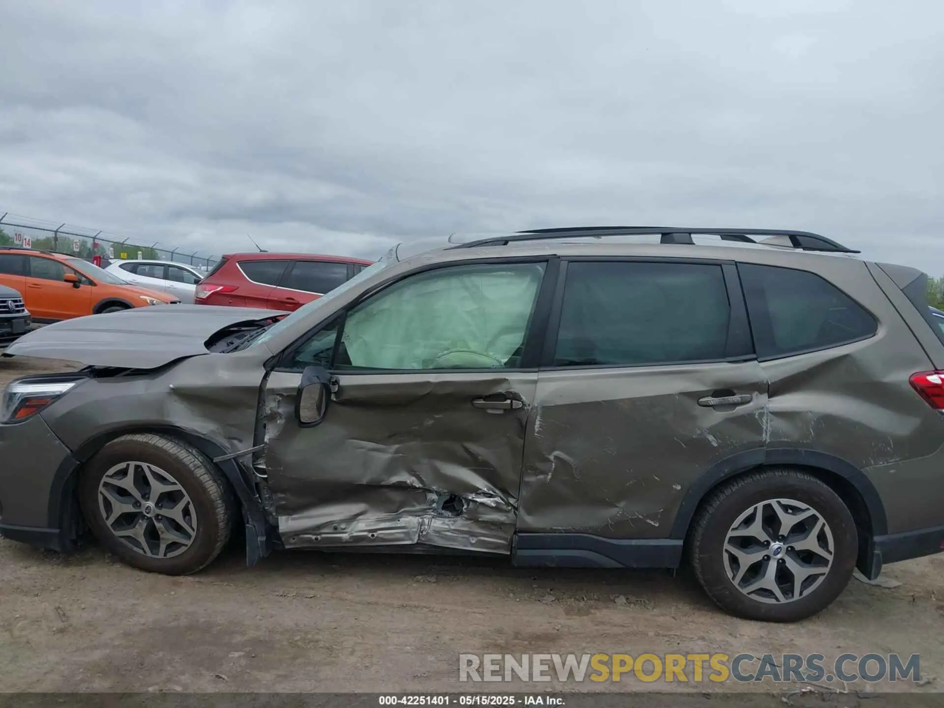 14 Photograph of a damaged car JF2SKAJC2LH608689 SUBARU FORESTER 2020