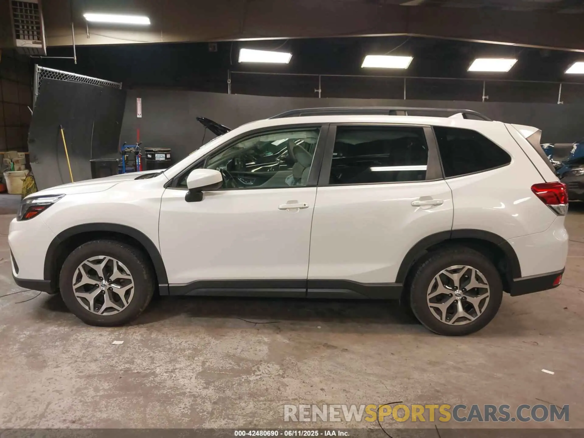14 Photograph of a damaged car JF2SKAJC3LH413653 SUBARU FORESTER 2020