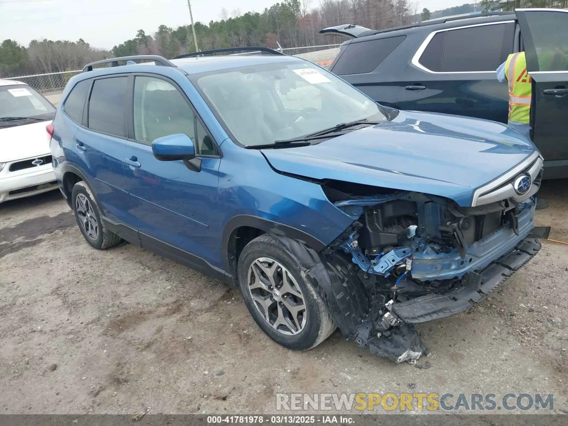 1 Photograph of a damaged car JF2SKAJC5LH586588 SUBARU FORESTER 2020