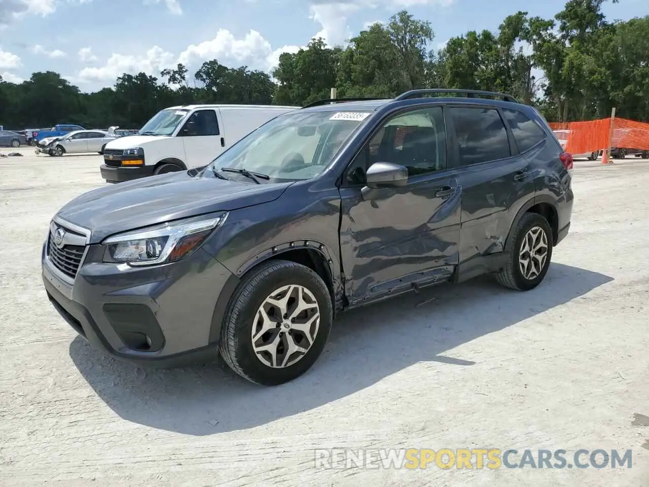 1 Photograph of a damaged car JF2SKAJC8LH435003 SUBARU FORESTER 2020