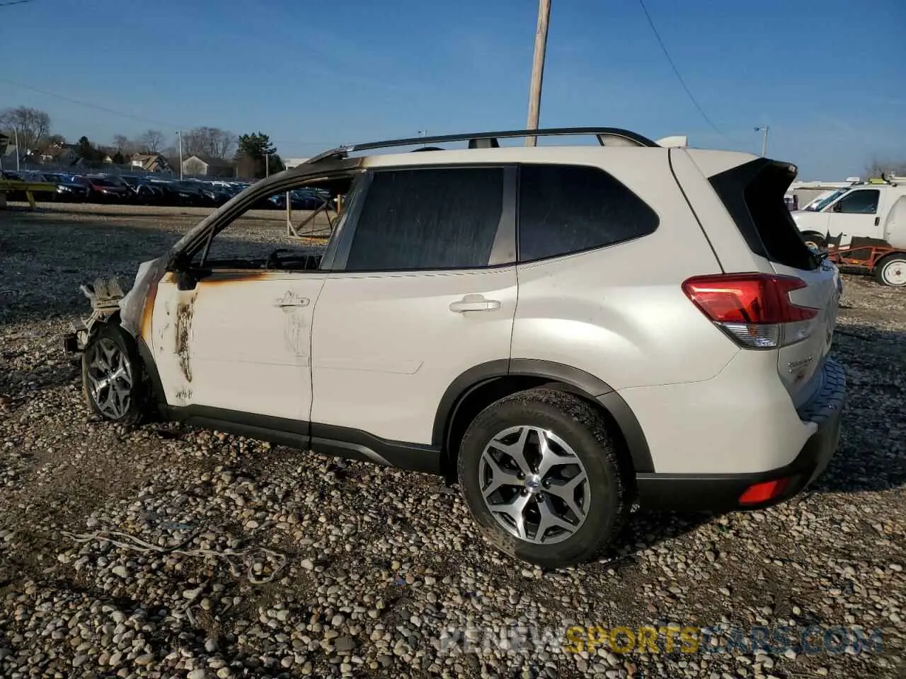 2 Photograph of a damaged car JF2SKAJCXLH524958 SUBARU FORESTER 2020