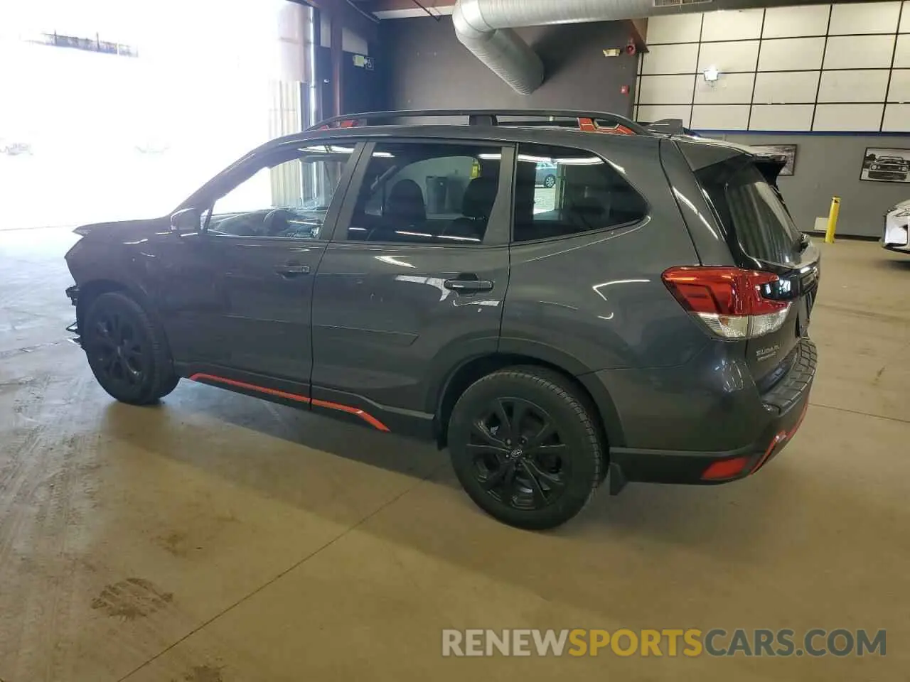 2 Фотография поврежденного автомобиля JF2SKARC1LH527753 SUBARU FORESTER 2020