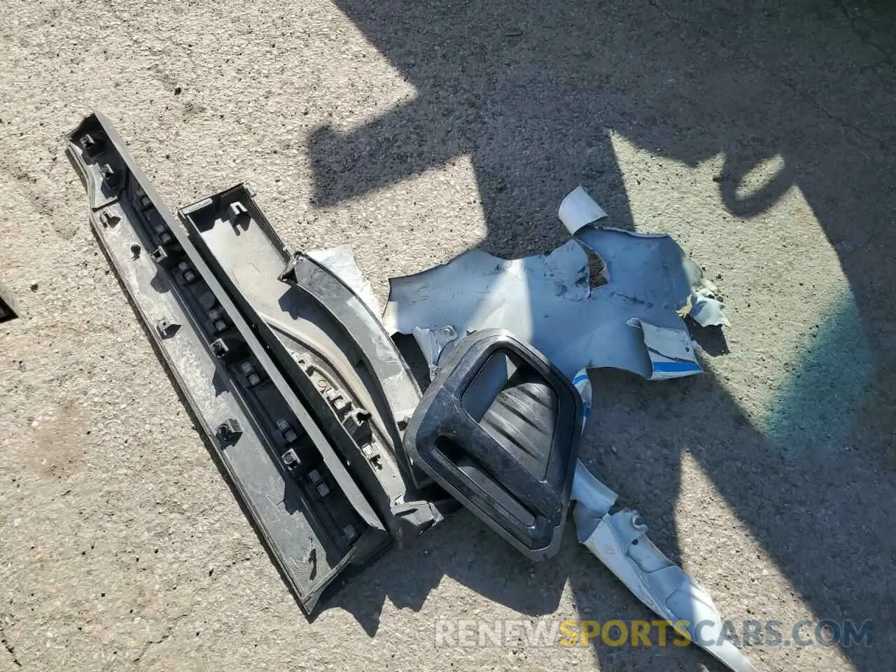 13 Photograph of a damaged car JF2SKARC6LH558934 SUBARU FORESTER 2020