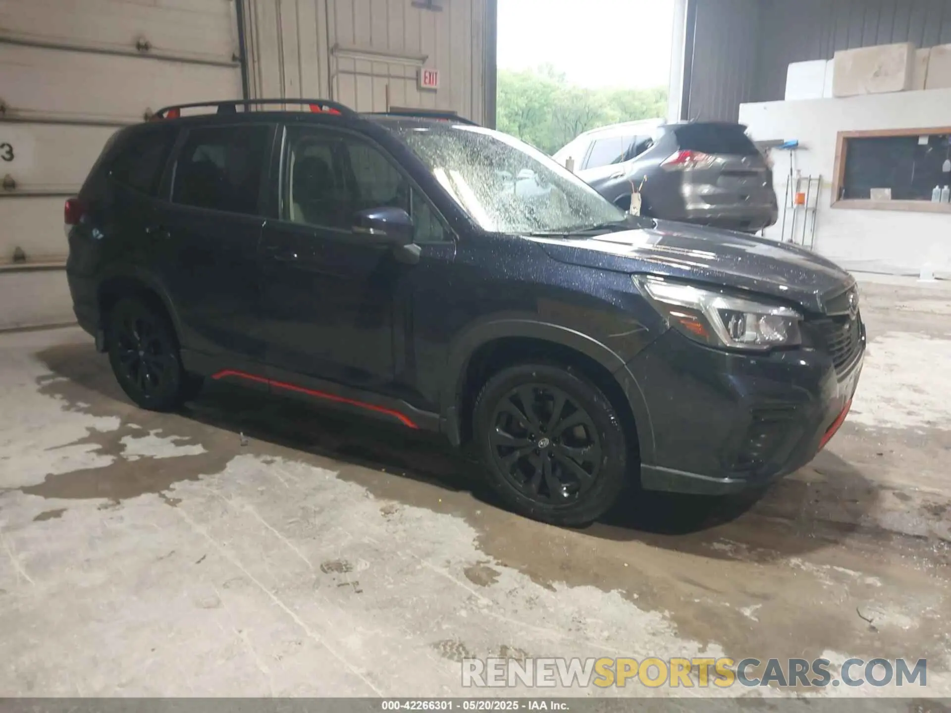 1 Фотография поврежденного автомобиля JF2SKARC8LH519939 SUBARU FORESTER 2020