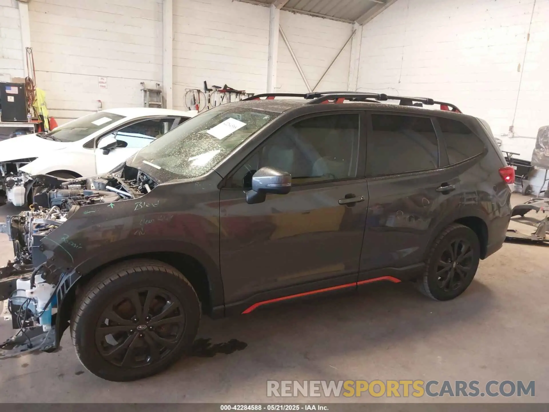 14 Фотография поврежденного автомобиля JF2SKARC8LH603680 SUBARU FORESTER 2020
