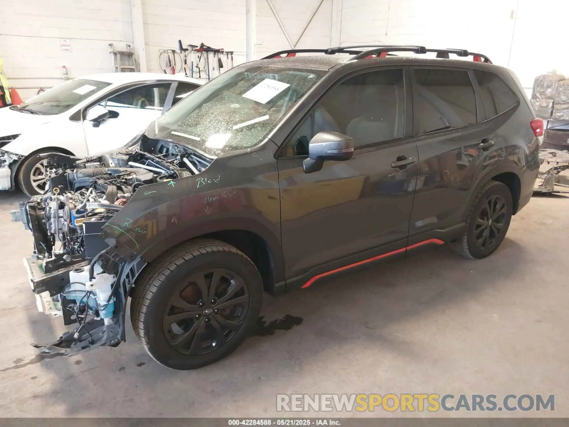 2 Фотография поврежденного автомобиля JF2SKARC8LH603680 SUBARU FORESTER 2020