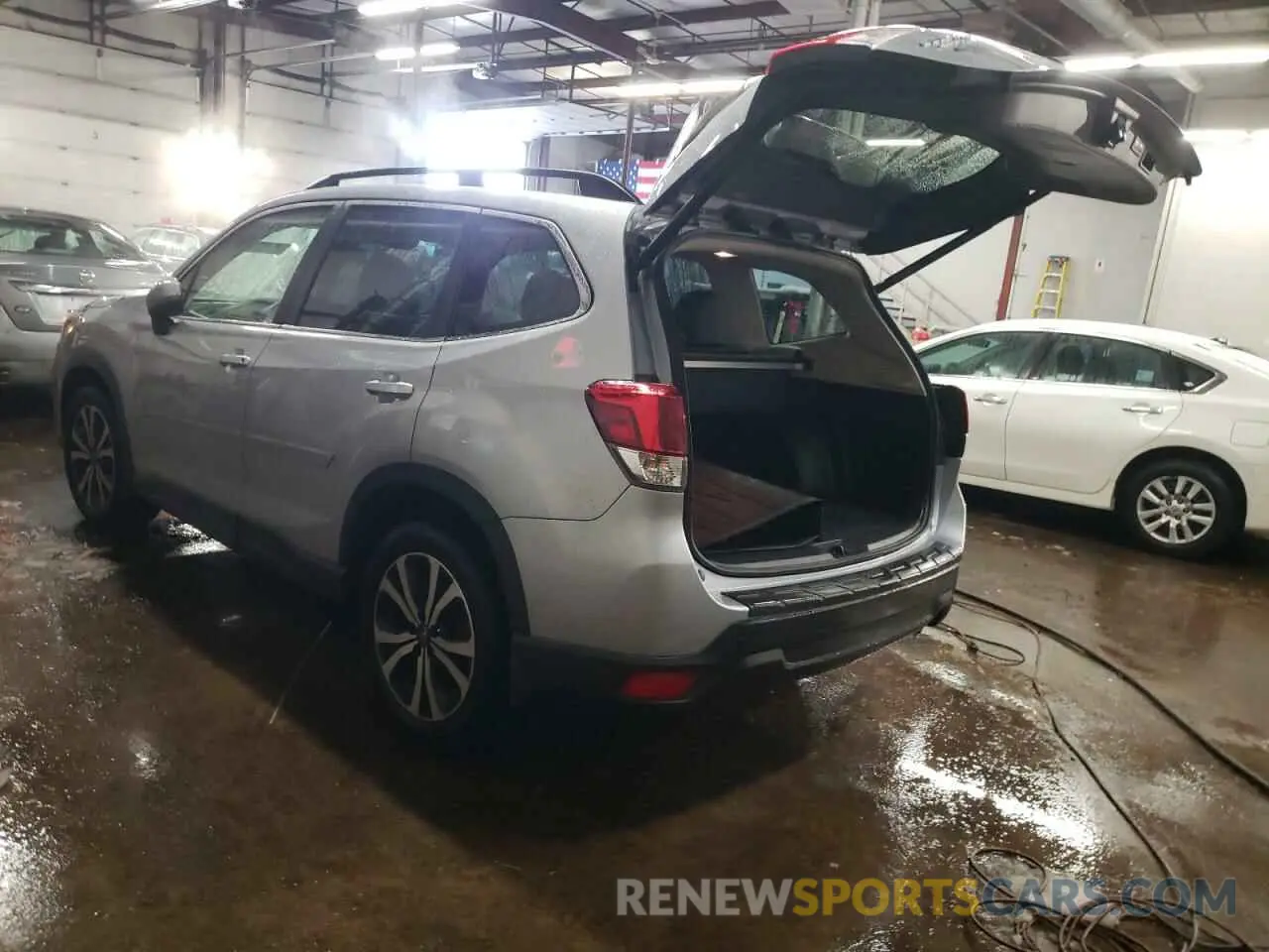 2 Photograph of a damaged car JF2SKASC0LH443112 SUBARU FORESTER 2020