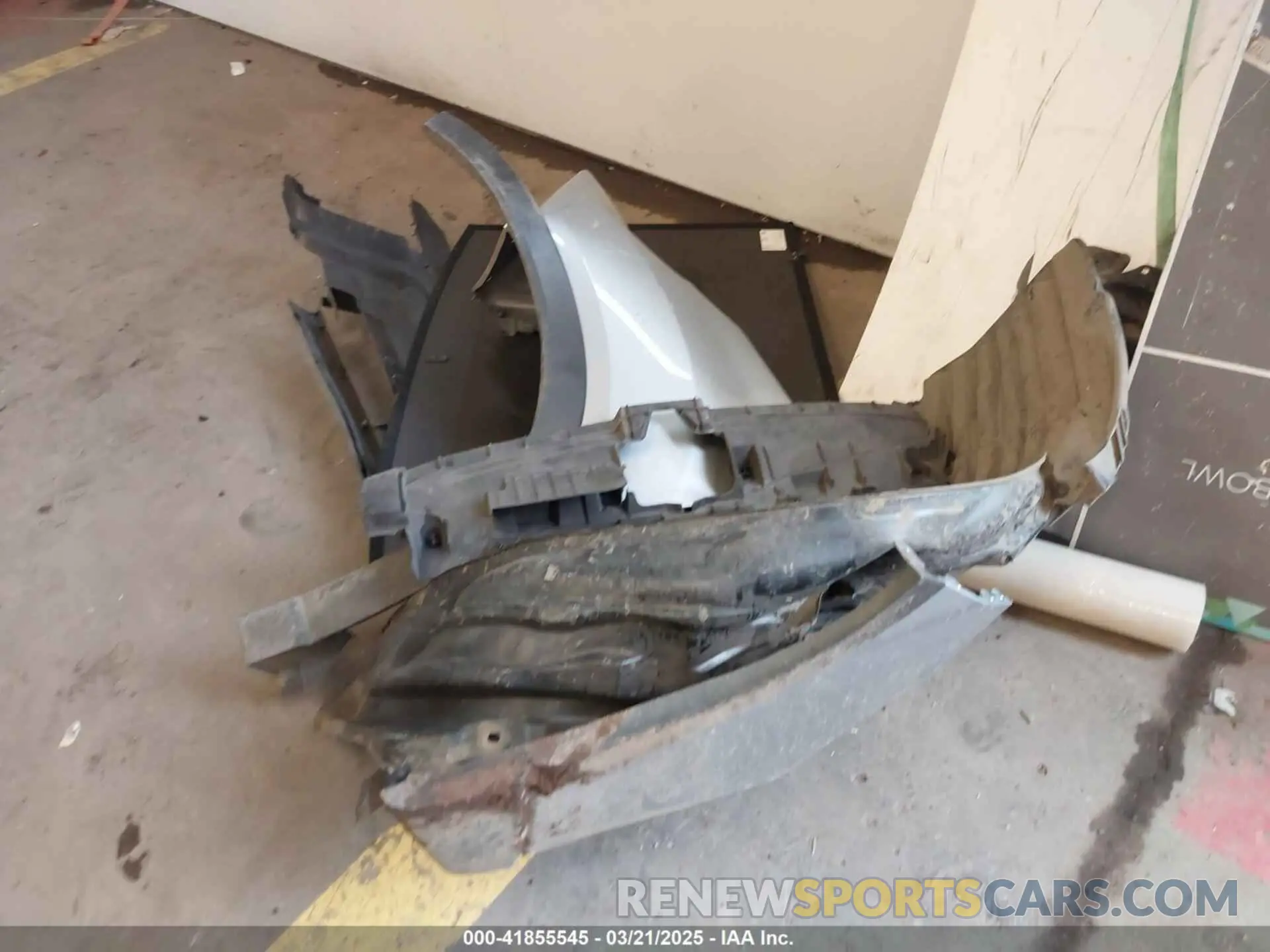 11 Photograph of a damaged car JF2SKAUC4LH438220 SUBARU FORESTER 2020
