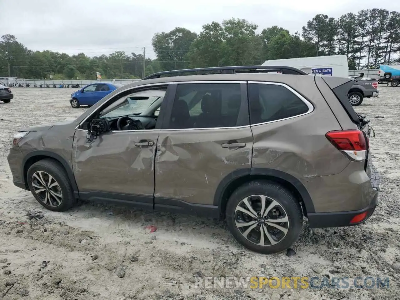 2 Фотография поврежденного автомобиля JF2SKAUC5LH596971 SUBARU FORESTER 2020
