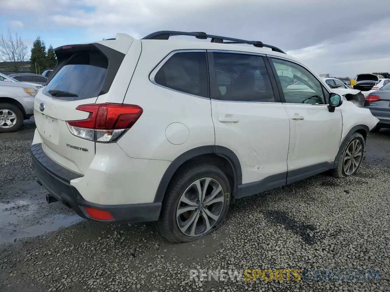 3 Фотография поврежденного автомобиля JF2SKAUC6LH424528 SUBARU FORESTER 2020