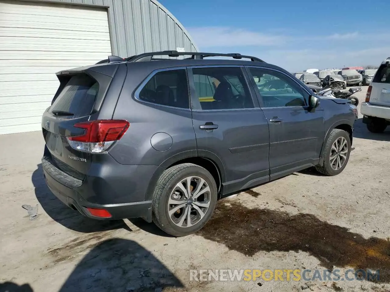 3 Photograph of a damaged car JF2SKAUC8LH546081 SUBARU FORESTER 2020
